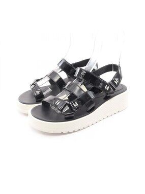 Chanel Sandals CC Logo Patent Leather